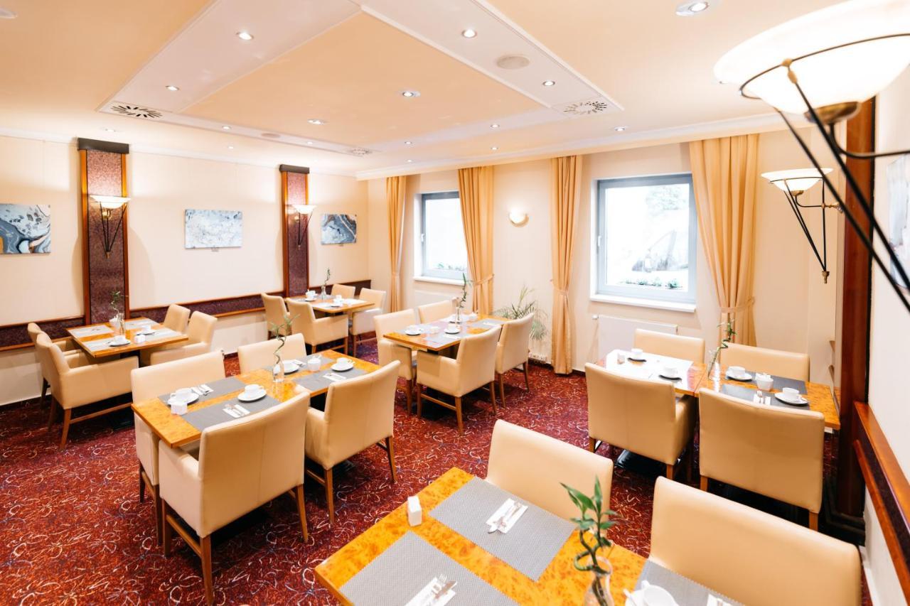 City Park Hotel Frankfurt  Exterior photo
